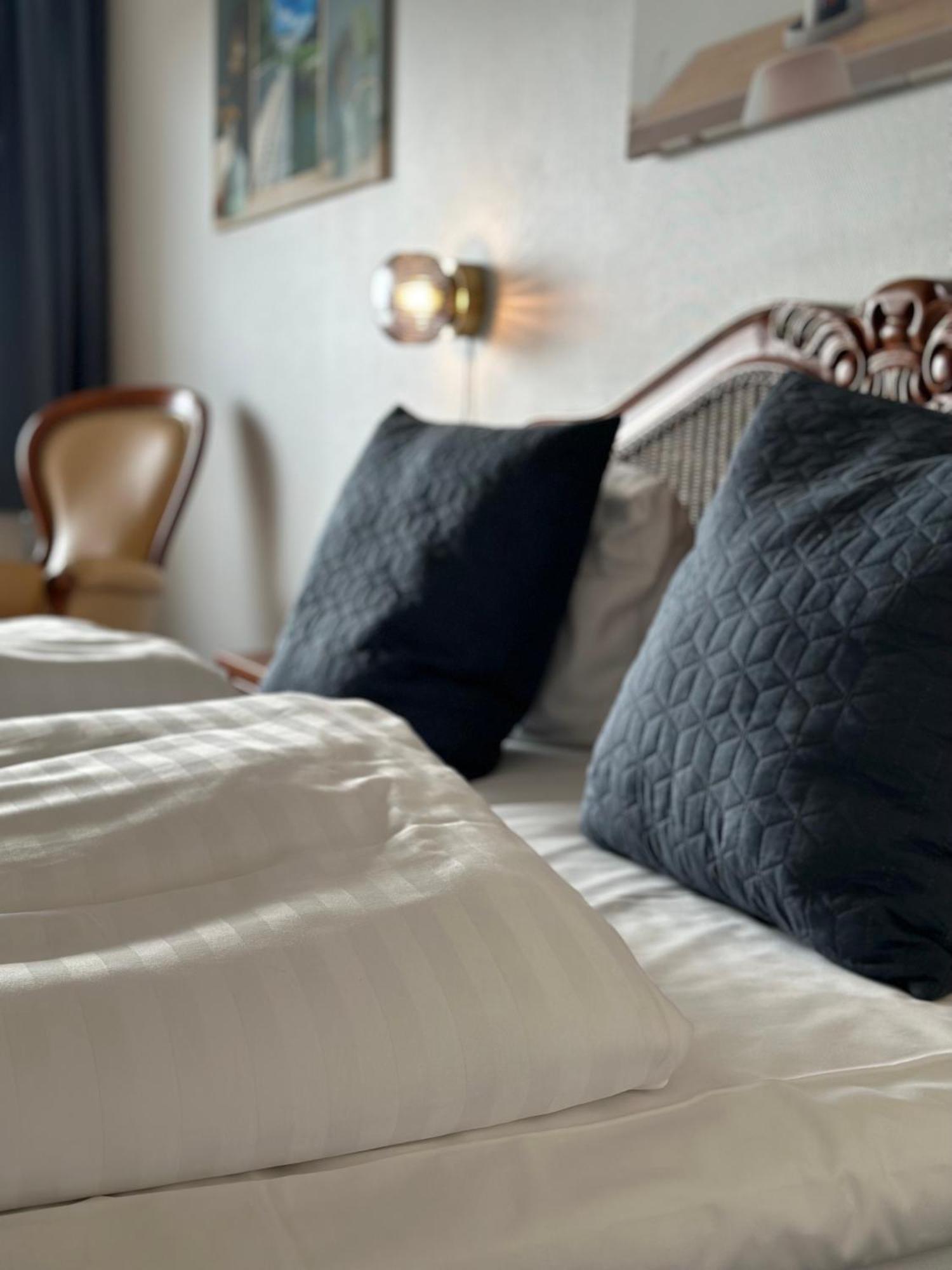 Milling Sopark Hotel